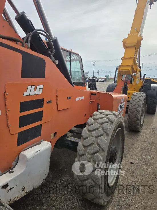 2017 SKYTRAK 10054 Forklift