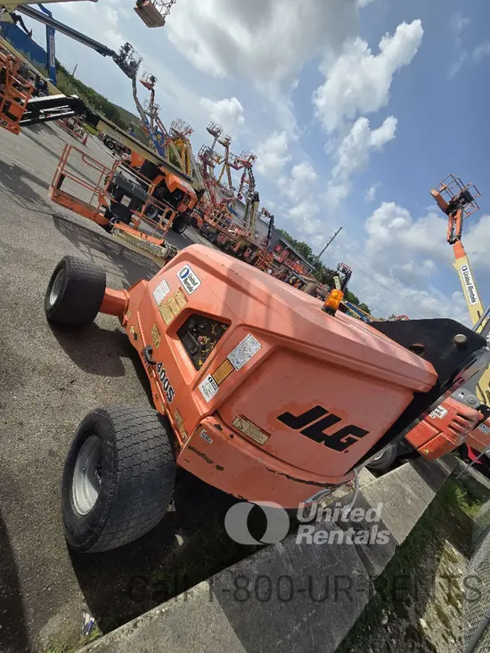 2017 JLG 400S Boom Lift