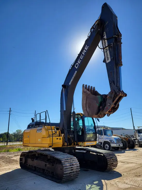 2019 John Deere 300G LC Excavator
