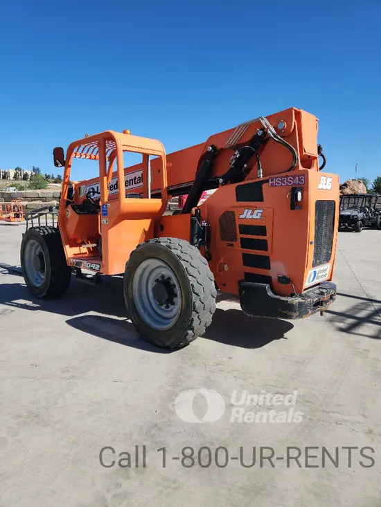 2017 SKYTRAK 6042 Forklift