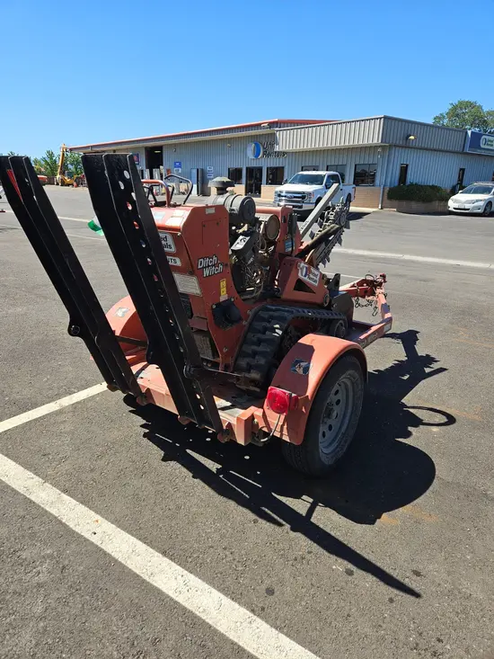 2018 Ditch Witch C24X Trencher