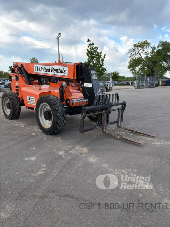 2019 SKYTRAK 8042 Forklift