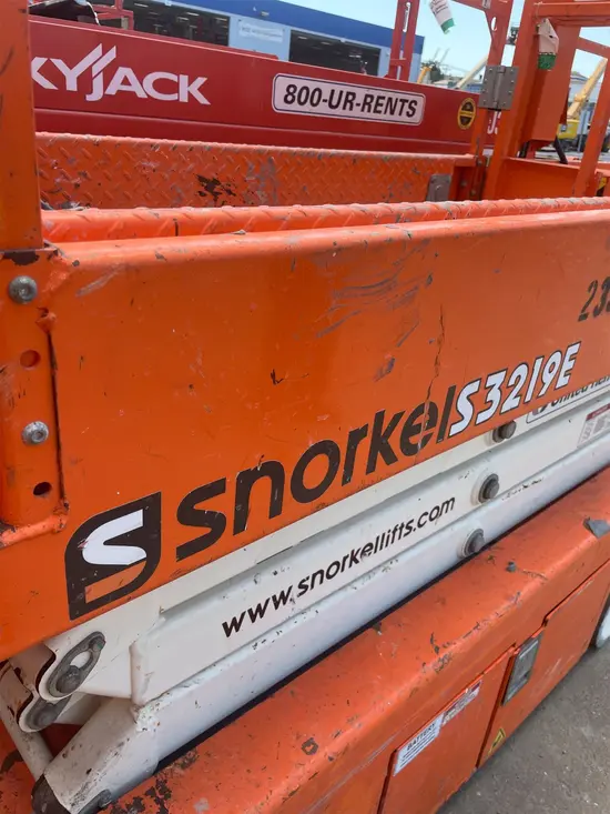 2019 Snorkel S3219E Scissor Lift