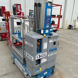 2019 Genie GR-20 Self-Propelled One-Person Lift