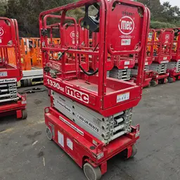 2018 MEC 1330SE Scissor Lift