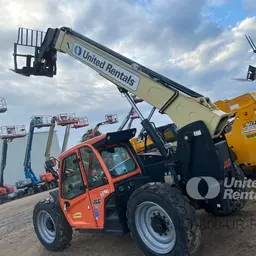 2018 JLG 742 Forklift