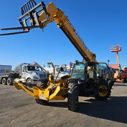 2019 JCB 512-56 Forklift