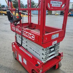 2017 MEC 1330SE Scissor Lift