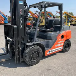 2019 Toyota 8FG35U Warehouse Forklift