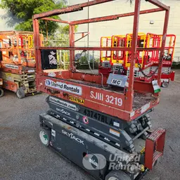 2017 Skyjack SJIII3219 Scissor Lift