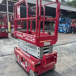 2017 MEC 1330SE Scissor Lift