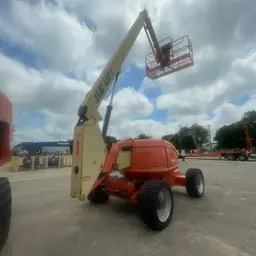 2016 JLG 600AJ Articulating Boom Lift
