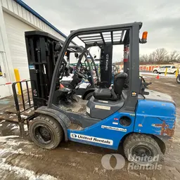 2018 Toyota 8FGU30 Warehouse Forklift