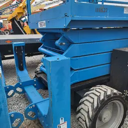 2017 Genie GS-4390 RT Rough Terrain Scissor Lift