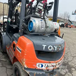 2020 Toyota 8FGU30 Warehouse Forklift