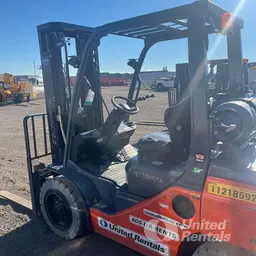 2021 Toyota 8FGU30 Warehouse Forklift