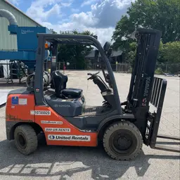2018 Toyota 8FGU30 Warehouse Forklift