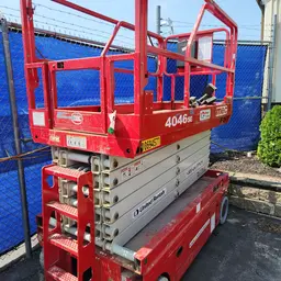 2017 MEC 4046SE Scissor Lift