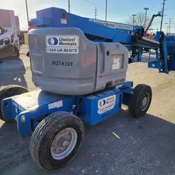 2014 Genie Z-45/25J DC Articulating Boom Lift