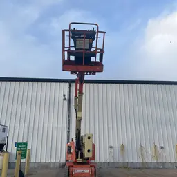 2015 JLG E400AJPN Articulating Boom Lift