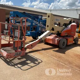 2017 JLG E400AN Articulating Boom Lift