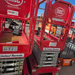 2018 MEC MICRO 19 Scissor Lift