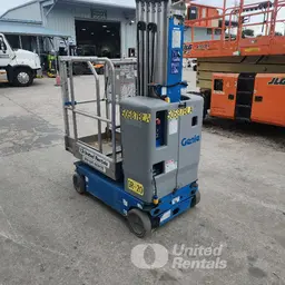 2017 Genie GR-20 Self-Propelled One-Person Lift
