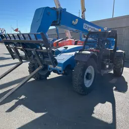 2015 Genie GTH-844 Forklift