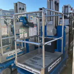 2016 Genie GR-20 Self-Propelled One-Person Lift