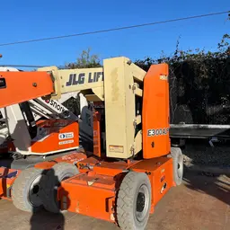 2016 JLG E300AJP Articulating Boom Lift