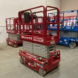 2018 MEC MICRO 19 Scissor Lift