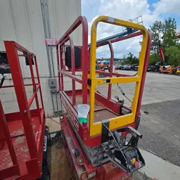 2019 MEC 1330SE Scissor Lift