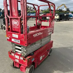 2017 MEC 1930SE Scissor Lift