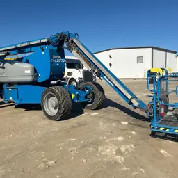 2014 Genie ZX-135 Articulating Boom Lift