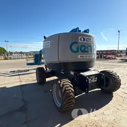 2016 Genie Z-62/40 Articulating Boom Lift