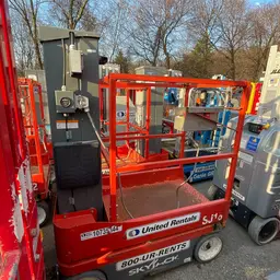 2018 Skyjack SJ16 Self-Propelled One-Person Lift