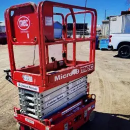 2018 MEC MICRO 19 Scissor Lift