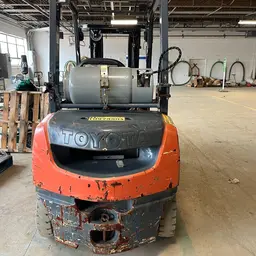 2019 Toyota 8FGU25 Warehouse Forklift