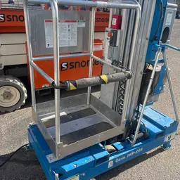 2019 Genie IWP-25S DC Pusharound Lift