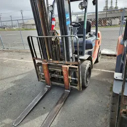 2018 Toyota 8FDU30 Warehouse Forklift