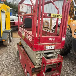 2018 MEC 1930SE Scissor Lift