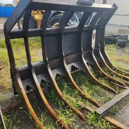 2020 PEMBERTON L300-8-CR Rake Attachment