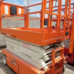 2017 Snorkel S4732E Scissor Lift