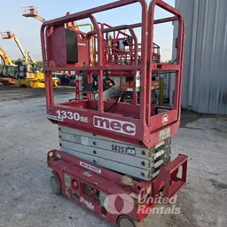 2018 MEC 1330SE Scissor Lift