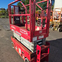 2017 MEC 1930SE Scissor Lift