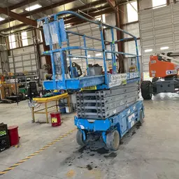 2017 Genie GS-3232 Scissor Lift