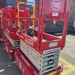 2018 MEC MICRO 19 Scissor Lift