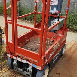 2018 Skyjack SJ16 Self-Propelled One-Person Lift