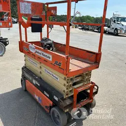 2017 JLG 1932R Scissor Lift