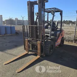 2017 Toyota 8FDU30 Warehouse Forklift